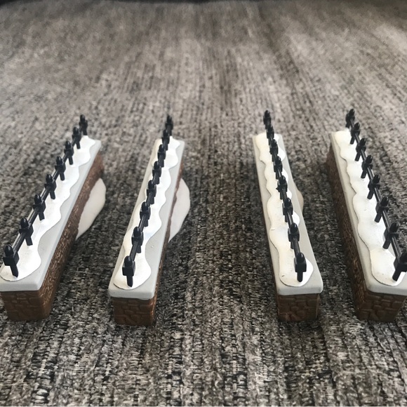 Heritage Village Collection Dept 56 Churchyard Fence Extensions set of 4 - Picture 4 of 8